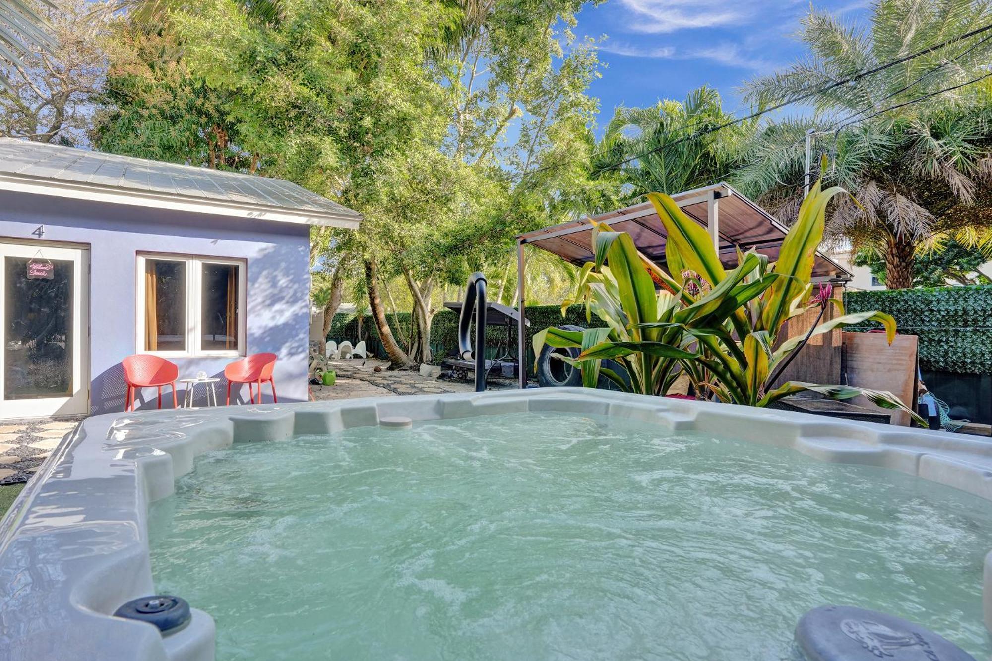 Kiki 3 - Men'S Clothing Optional Guest Houses Wilton Manors エクステリア 写真