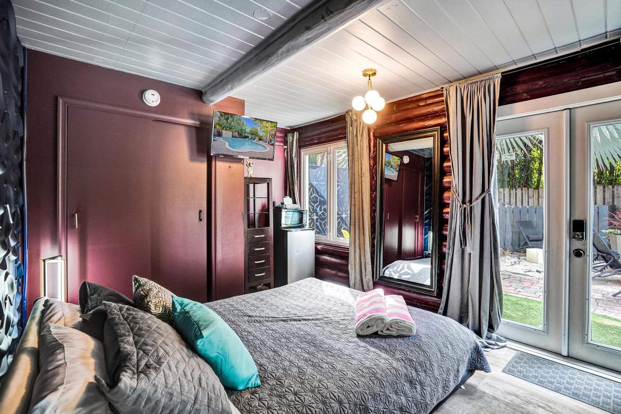 Kiki 3 - Men'S Clothing Optional Guest Houses Wilton Manors エクステリア 写真